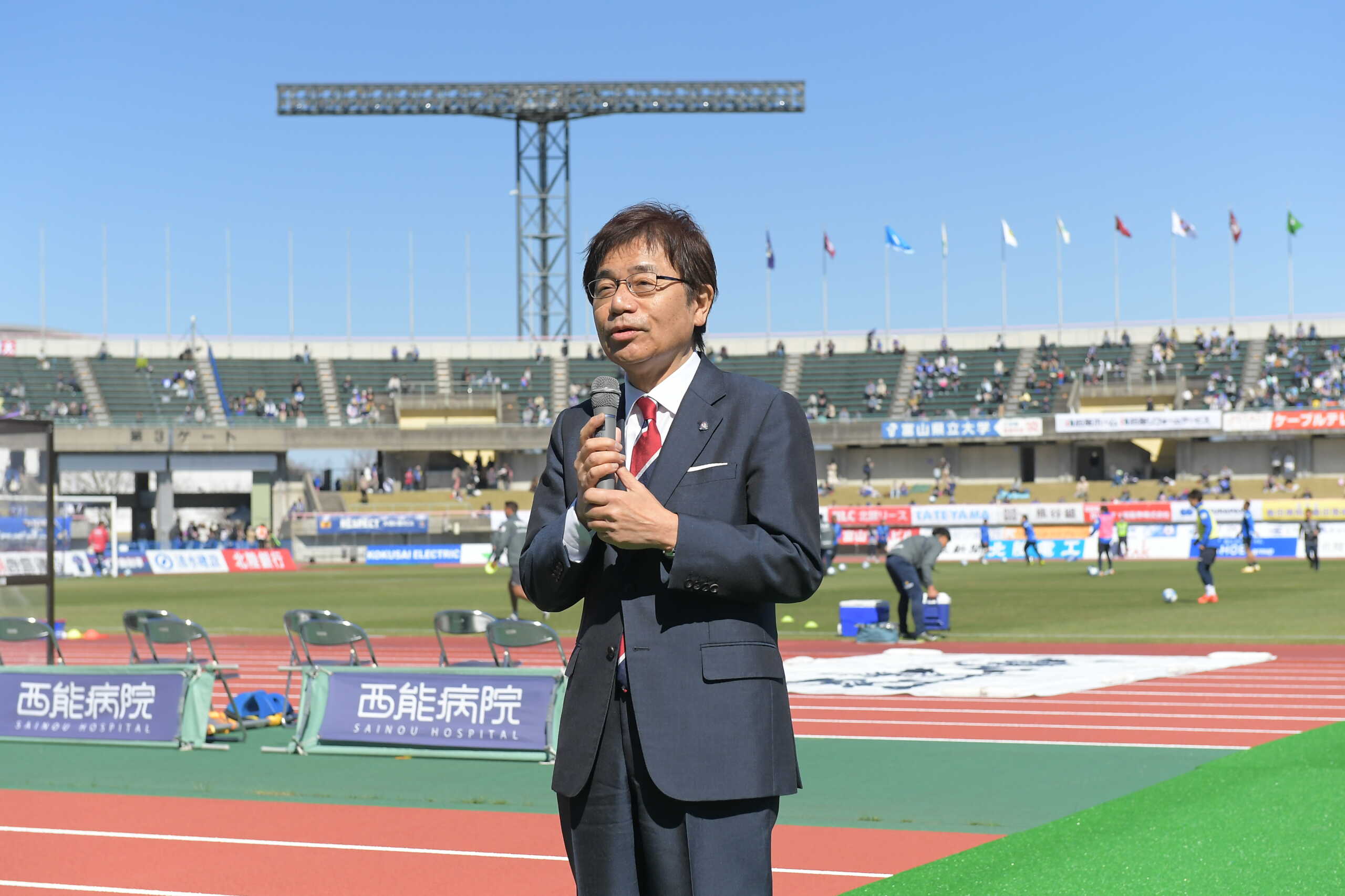 インタビュイー：左伴繁雄さん